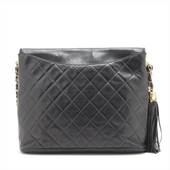 Authentic CHANEL black lambskin fringe vintage crossbody - Picture 2 of 11